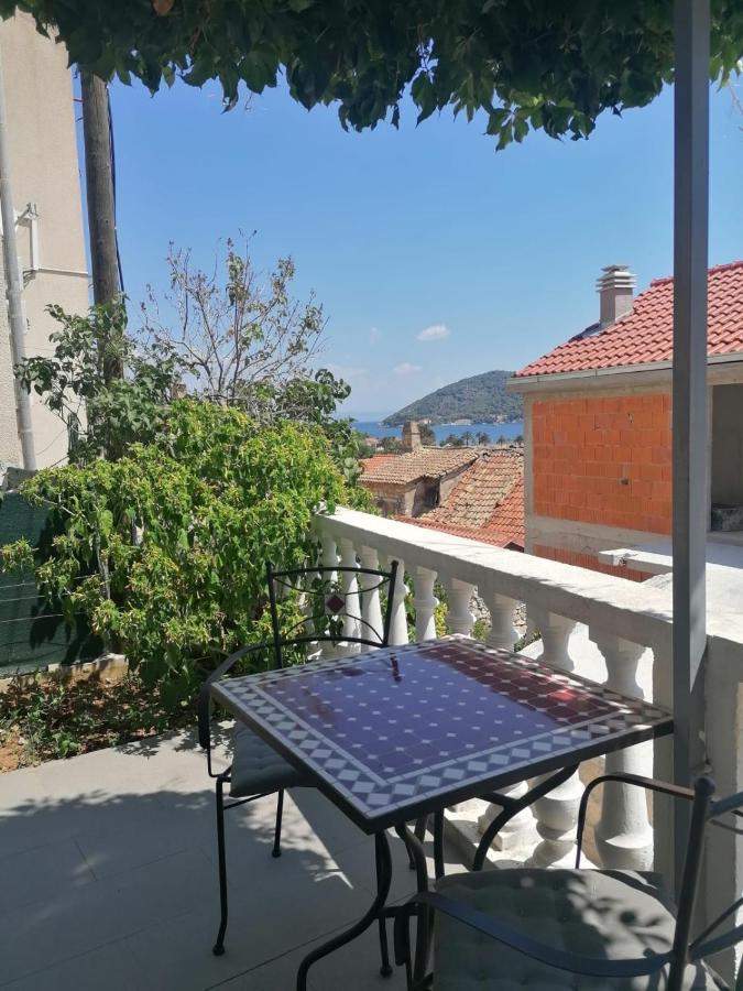 Apartments & Rooms Vitt Vis Exterior photo