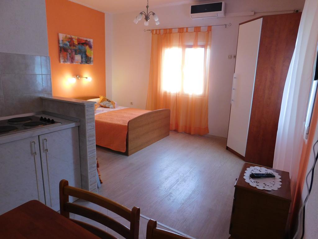 Apartments & Rooms Vitt Vis Exterior photo
